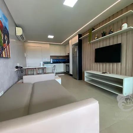 Beach Class Muro Alto - Flat com 2 Suítes (até 6 pessoas) | 2302-3